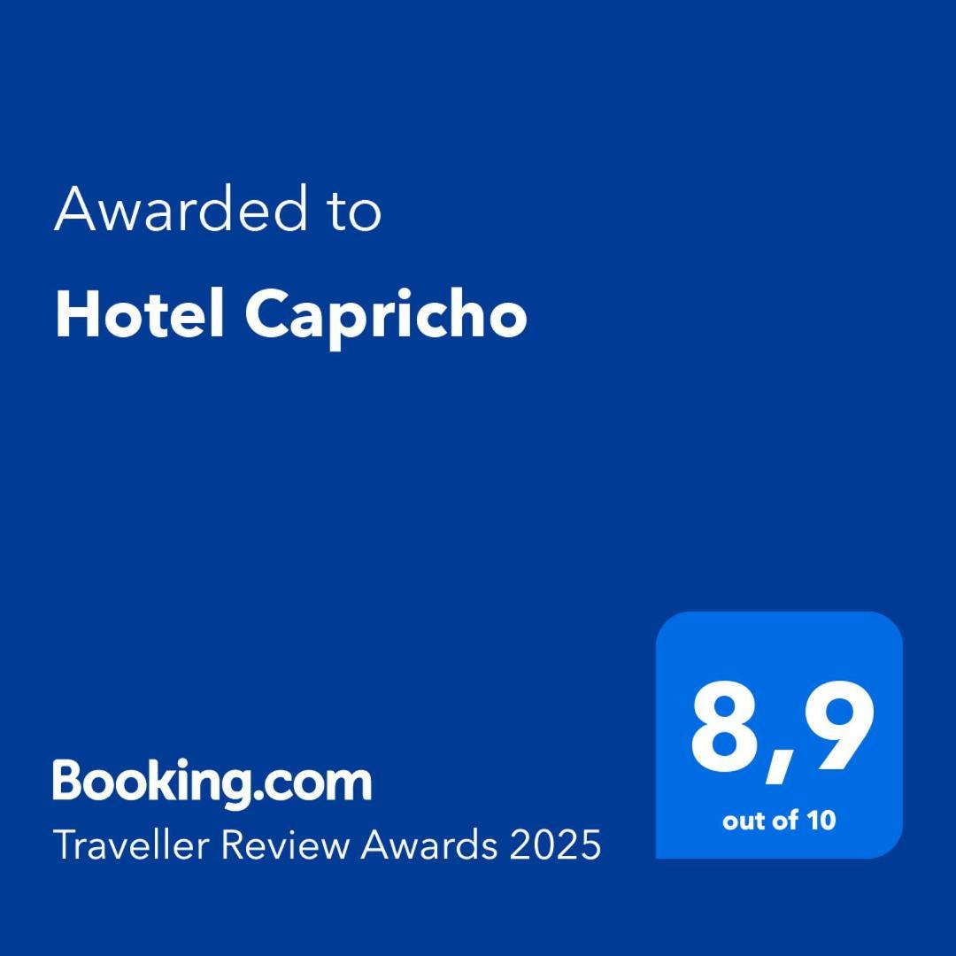 Hotel Capricho كالا راتخاذا المظهر الخارجي الصورة