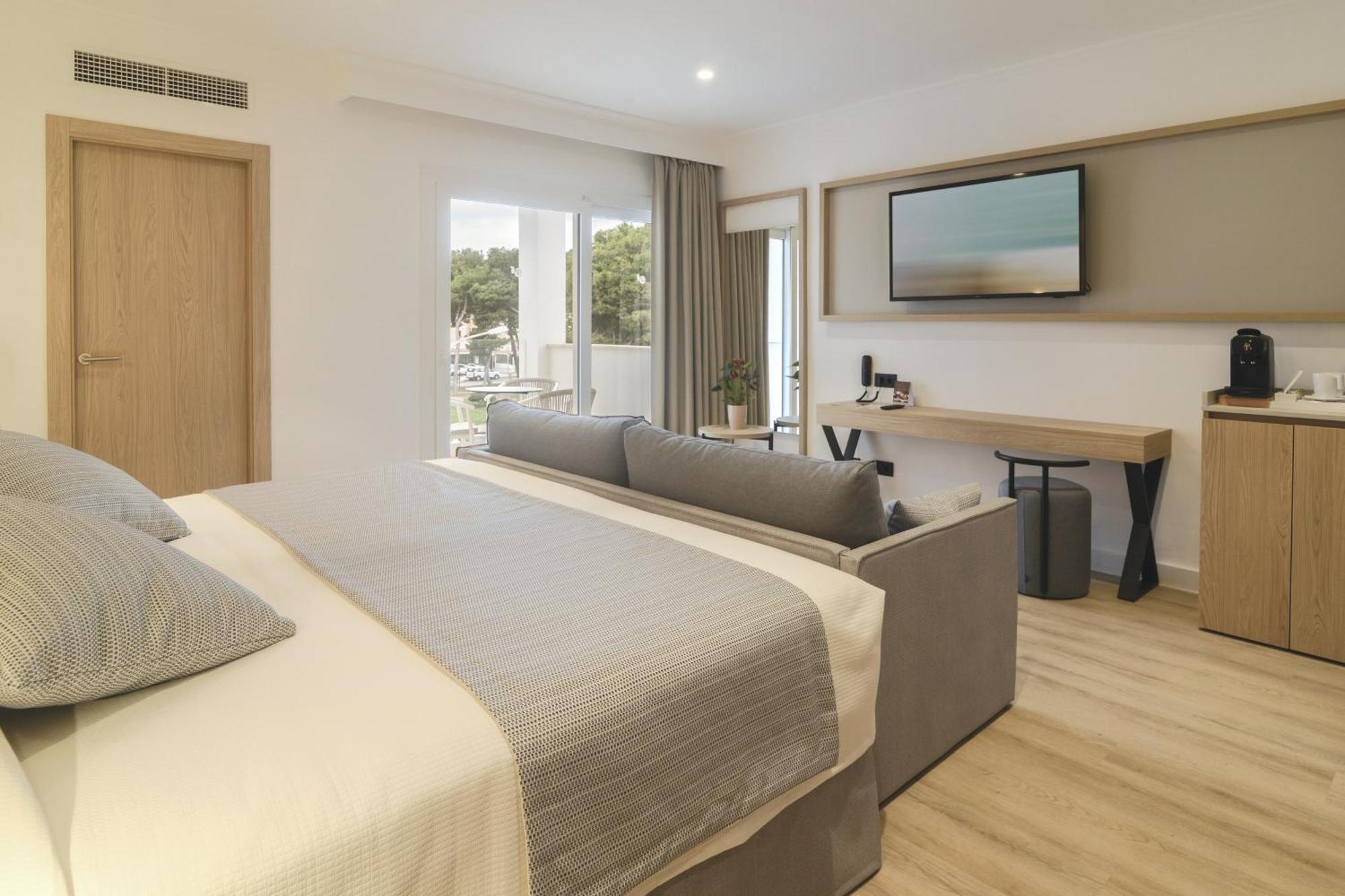 Hotel Capricho كالا راتخاذا المظهر الخارجي الصورة